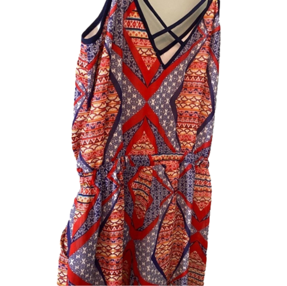 Adelyn‎ Rae romper size small 6 for $36